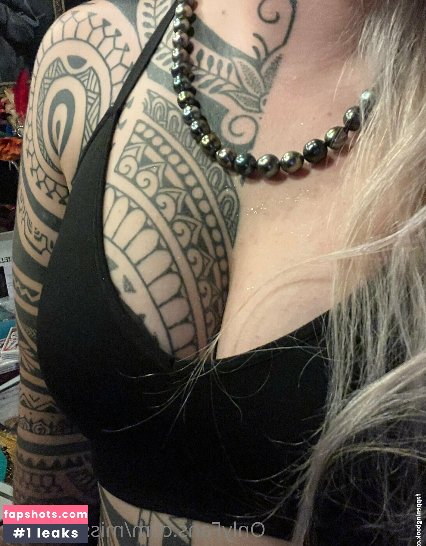 misscontrary.free gallery photo #17