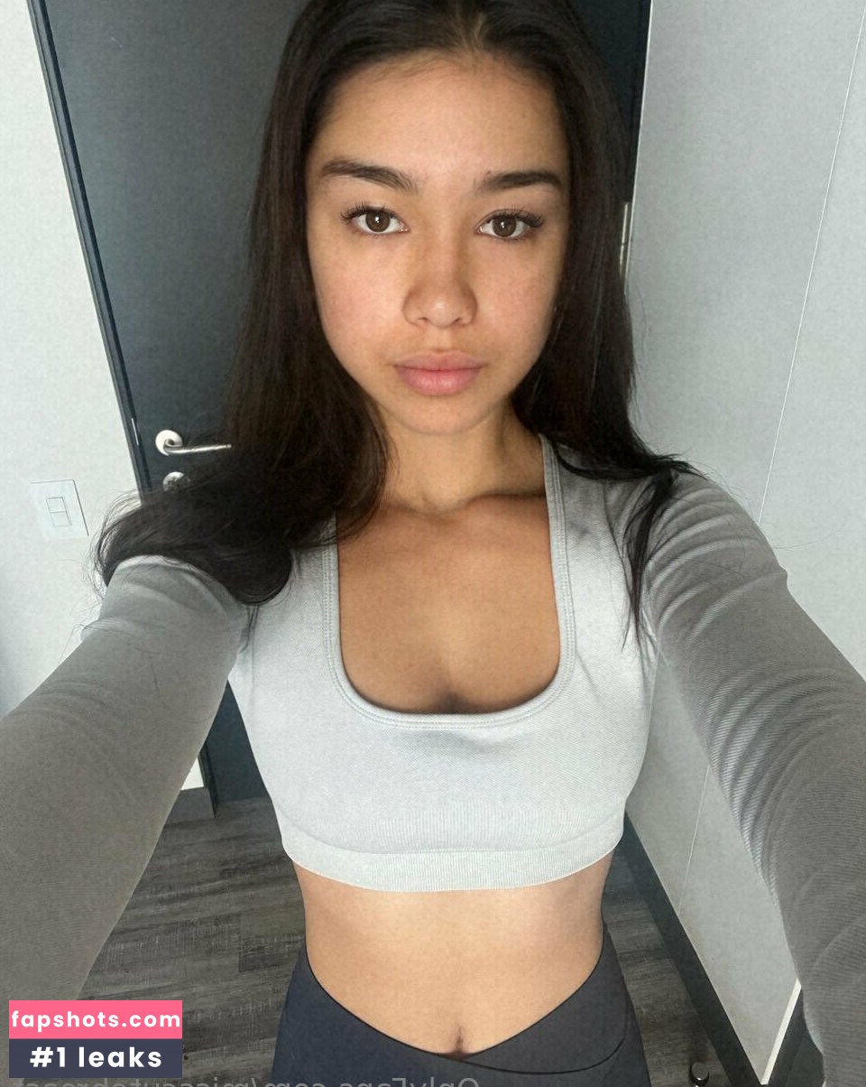 misscutestbreast Nude Leaks OnlyFans Photos #19 - LeakJerk