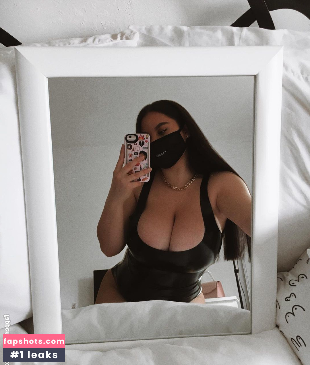 Missgeobernasconi gallery photo #50