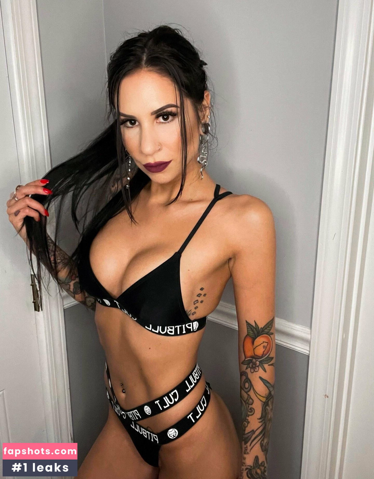 Missgio92 nude babe gallery