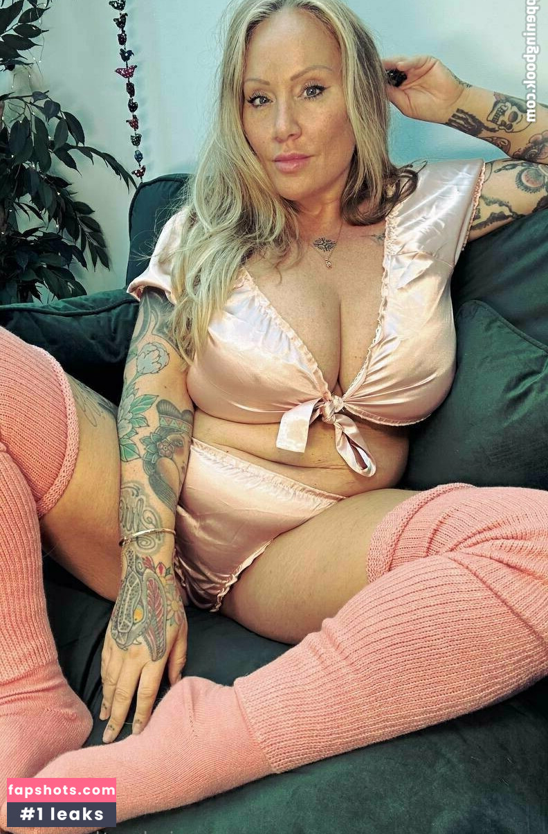 misshawthorn Nude Leaks OnlyFans Photos #18 - LeakJerk