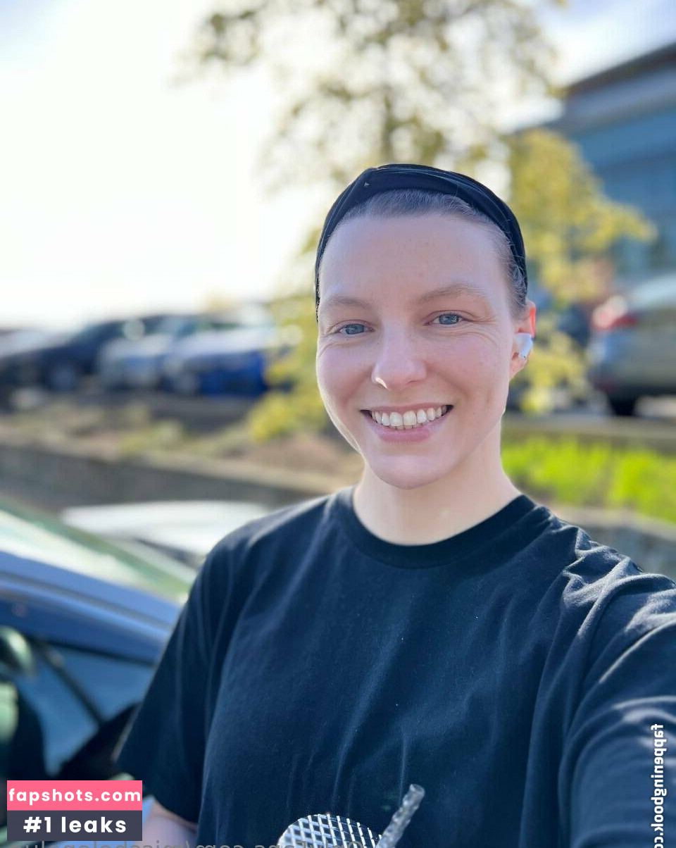 misshelenalue gallery photo #11