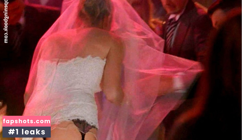 Missi Pyle gallery photo #38