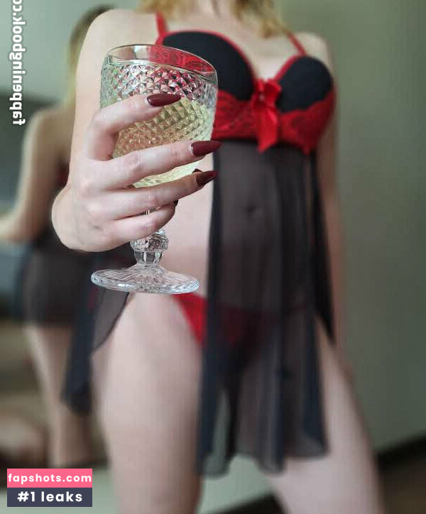 misskatarinafemdom nude babe gallery