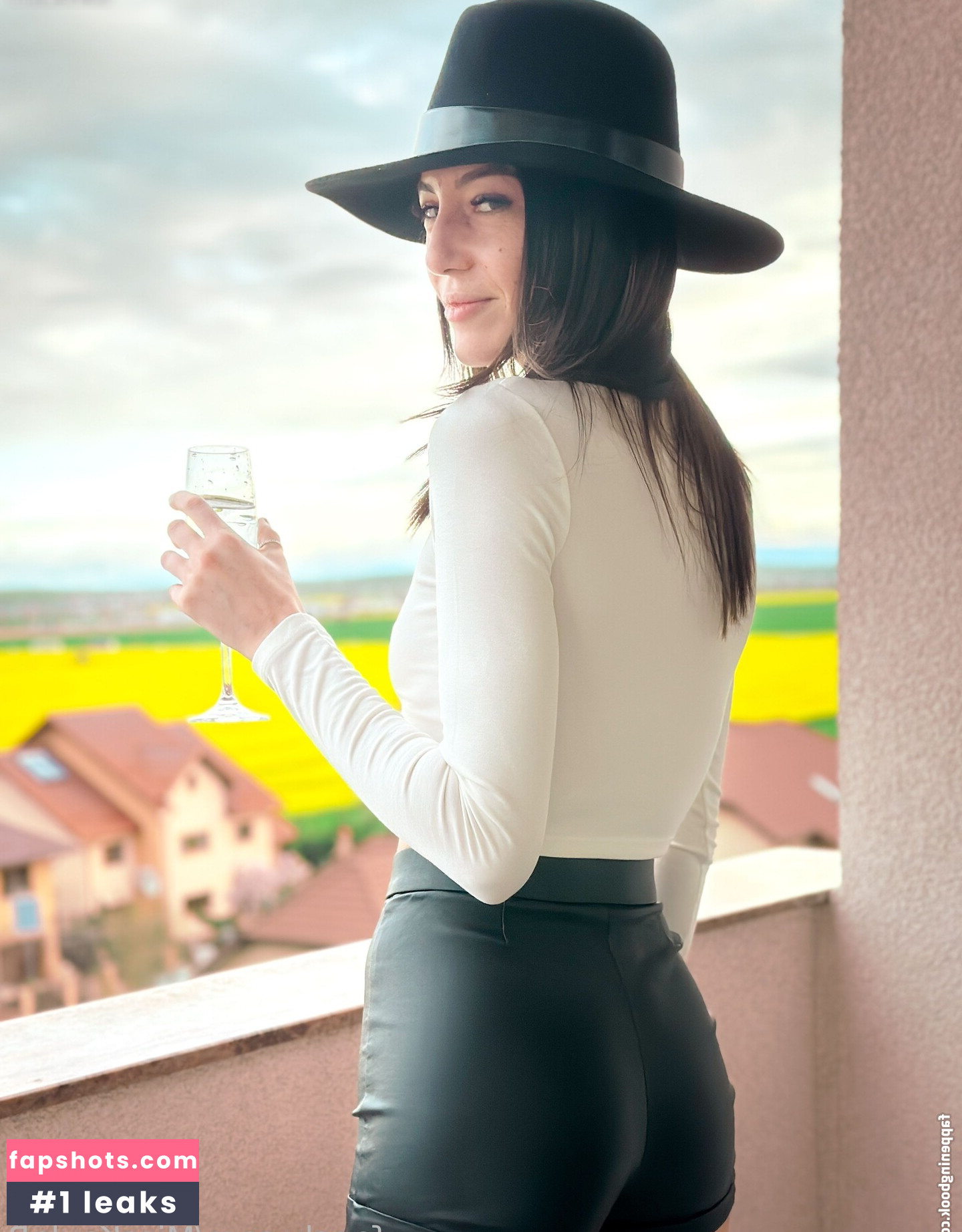 MissKaylaB gallery photo #165