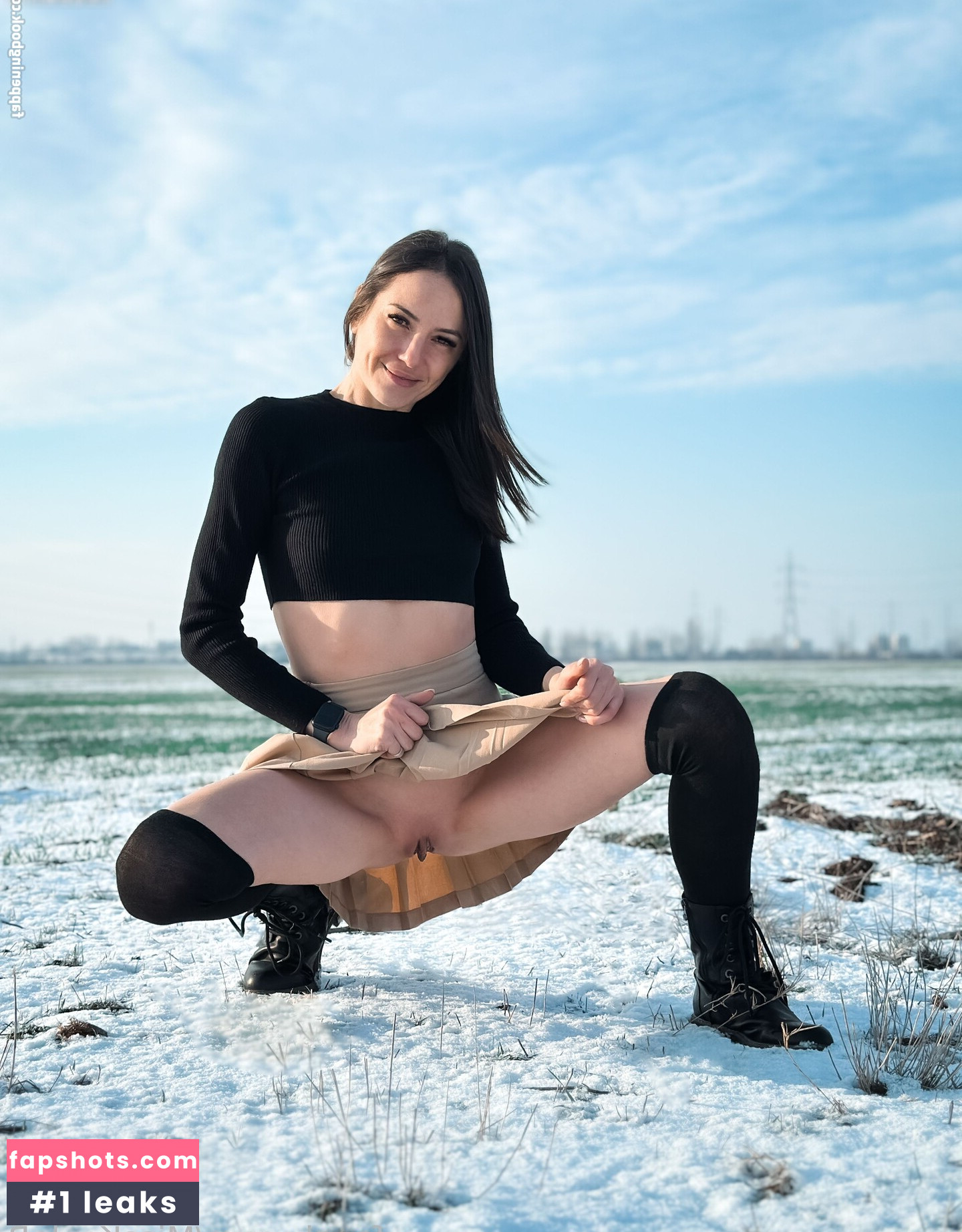 MissKaylaB gallery photo #32