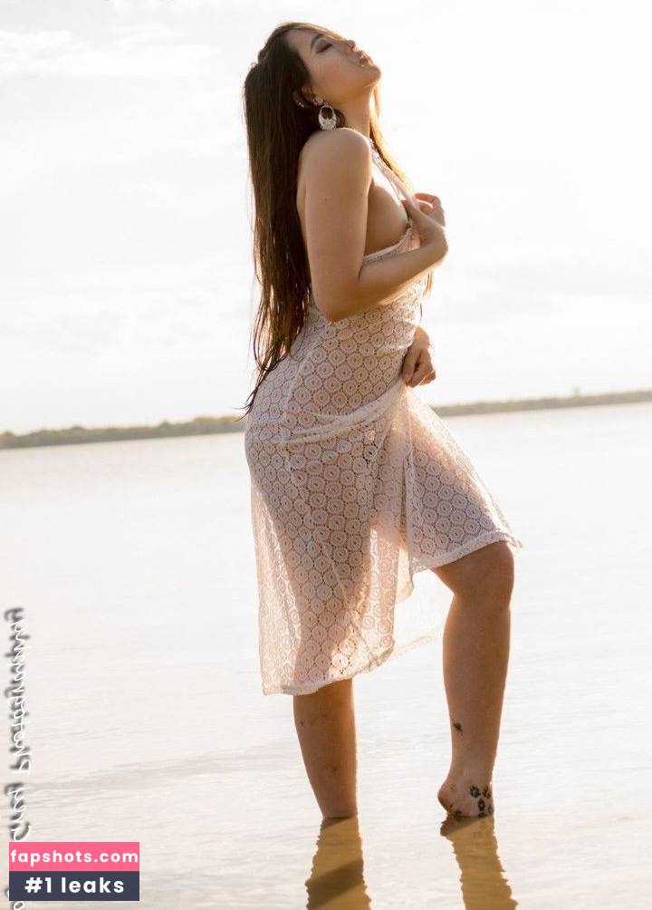 MissKimmyLe gallery photo #5