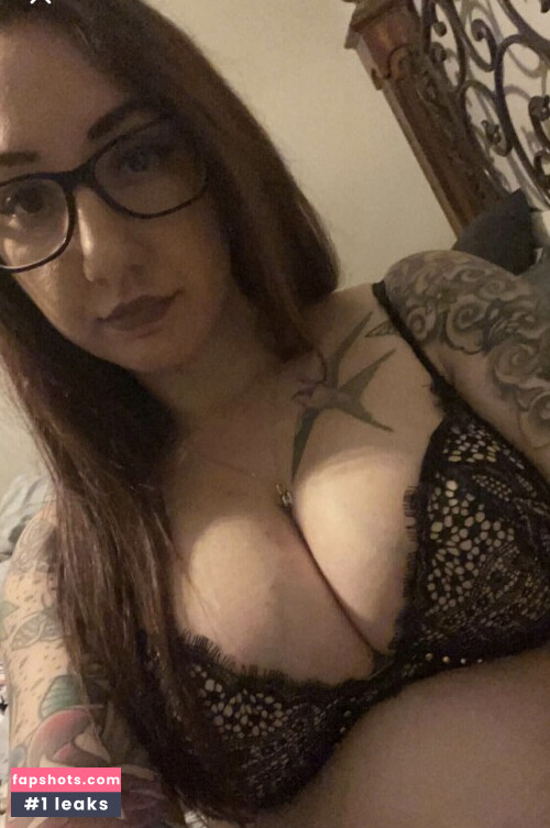 Misskitty1031, Mrsnotfunny, Jeremysnotfunny Nude Leaks OnlyFans - Fapshots
