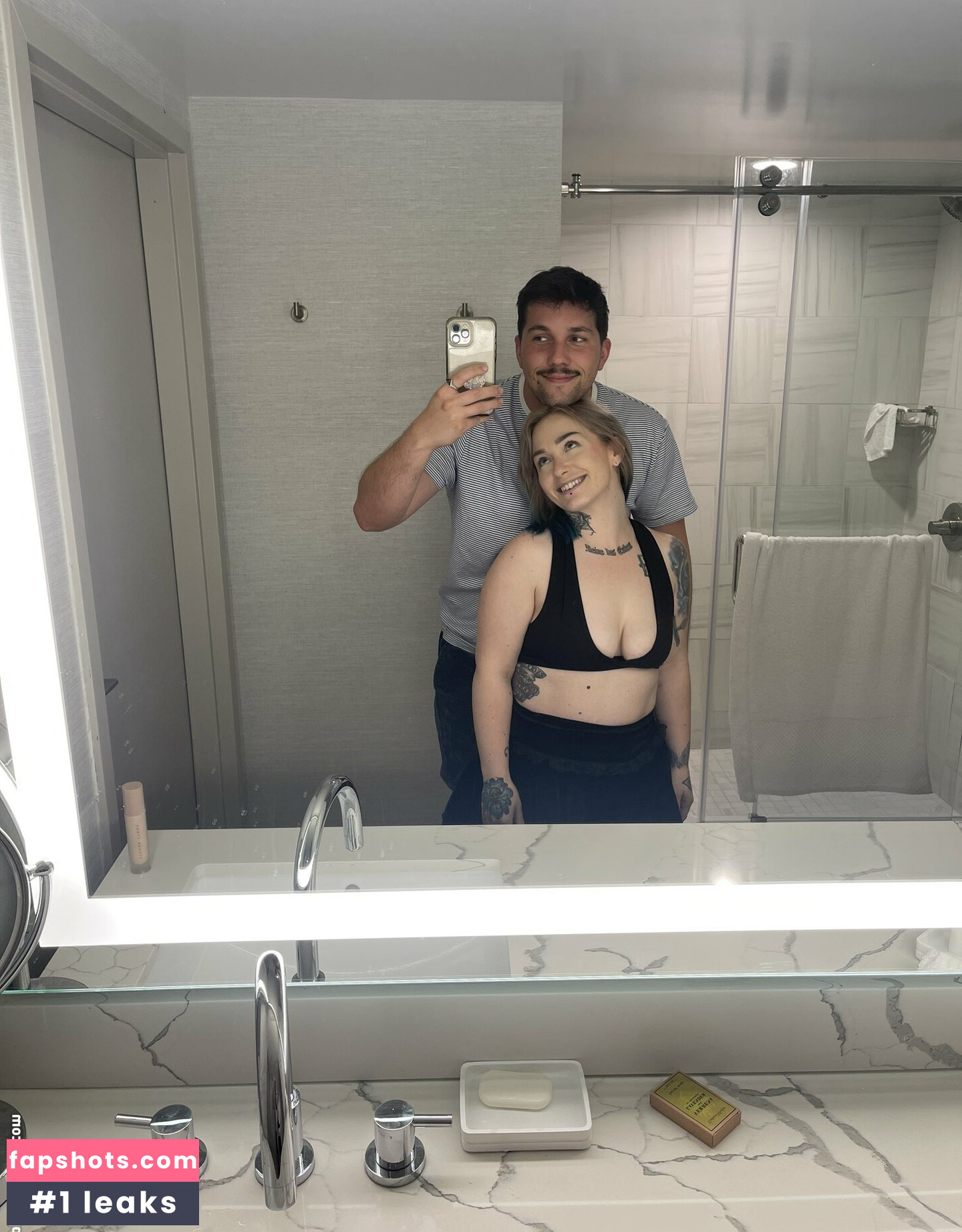 Misslavey666 gallery photo #34