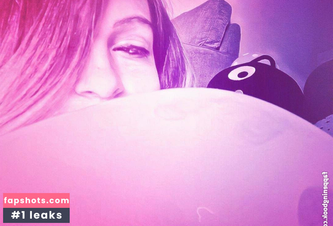 misslunamagic gallery photo #39