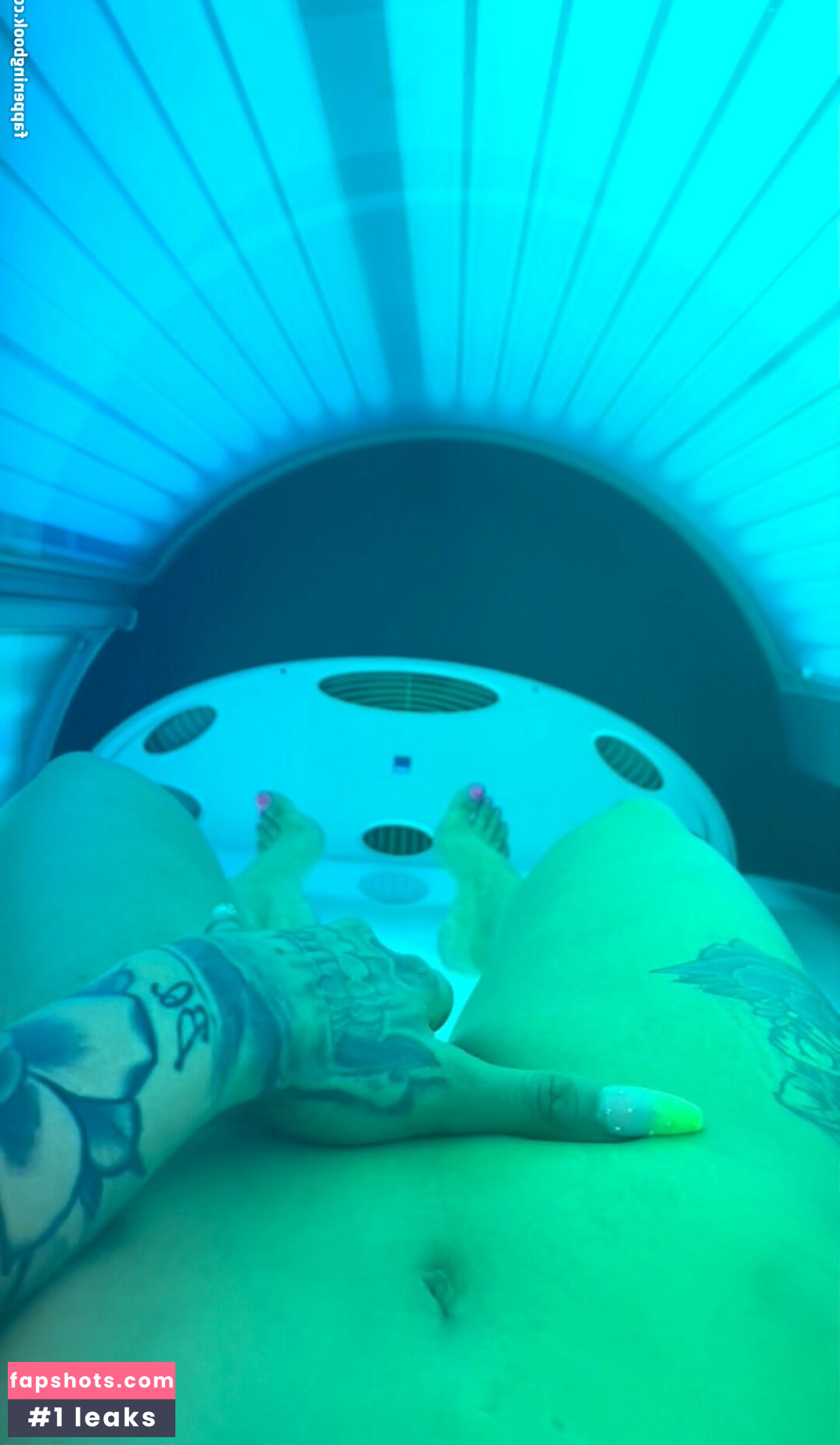 missmeenaofficial gallery photo #14