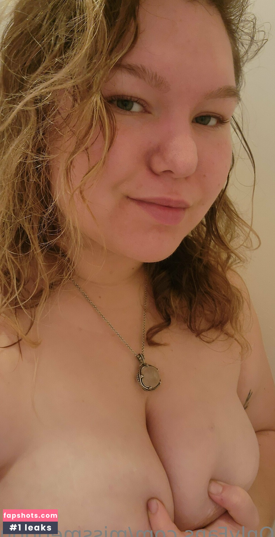 MissMeriGould gallery photo #31