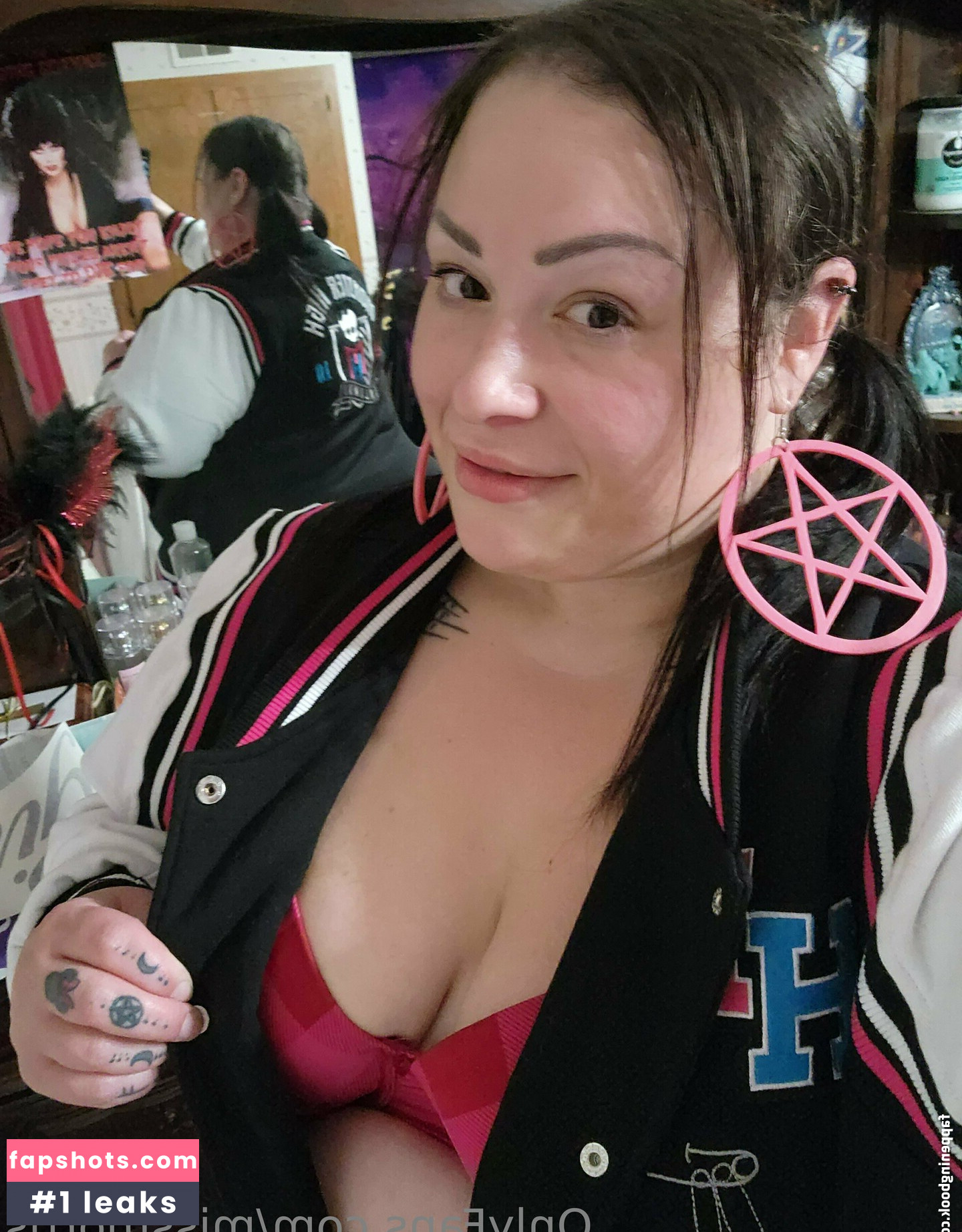 missmortis gallery photo #28