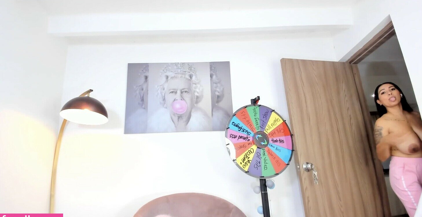 missniley gallery photo #298