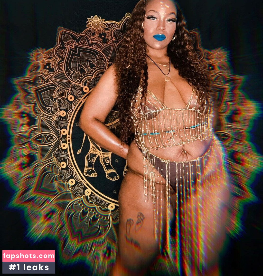 Missraymae nude babe gallery