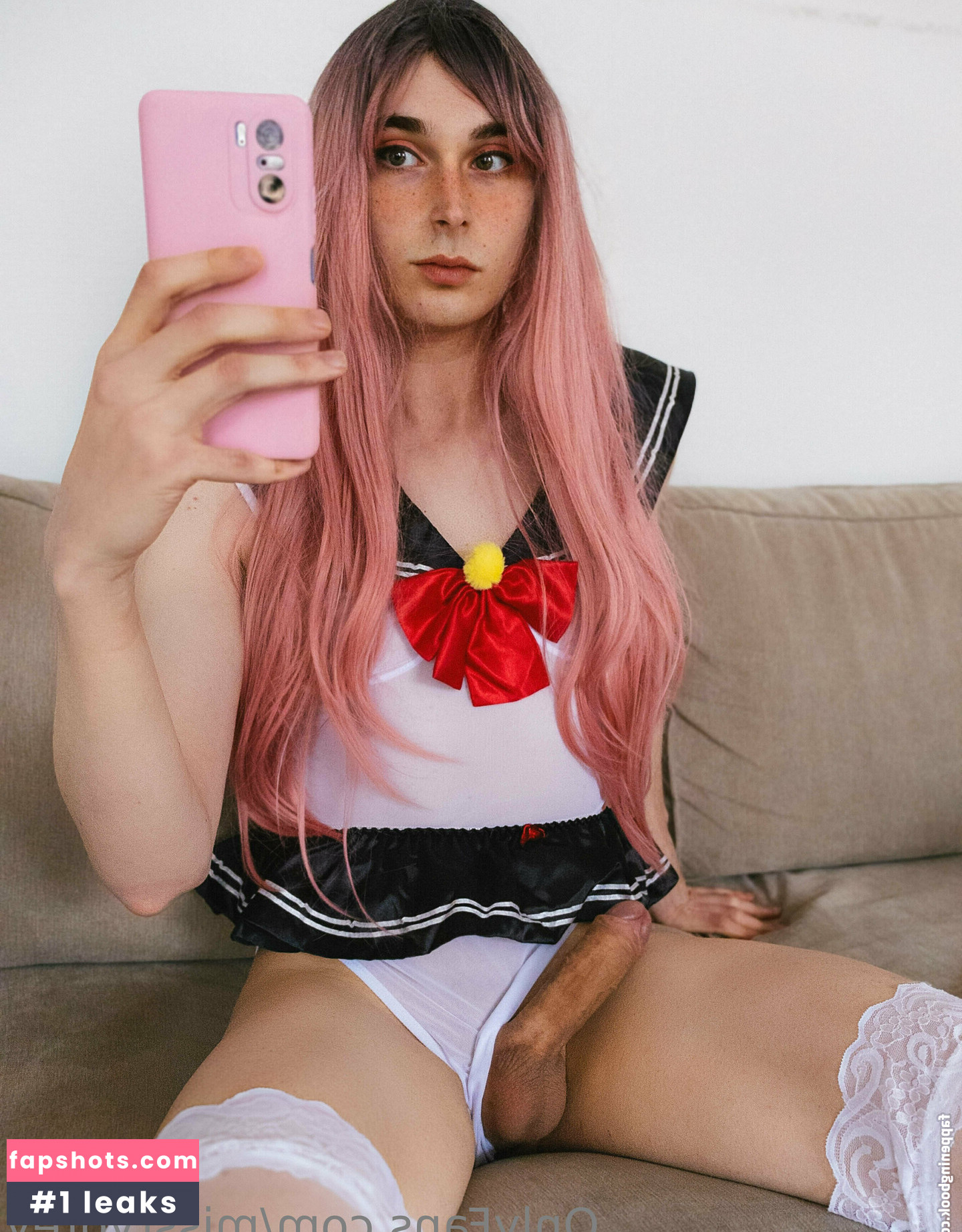 MisstyGrey gallery photo #76