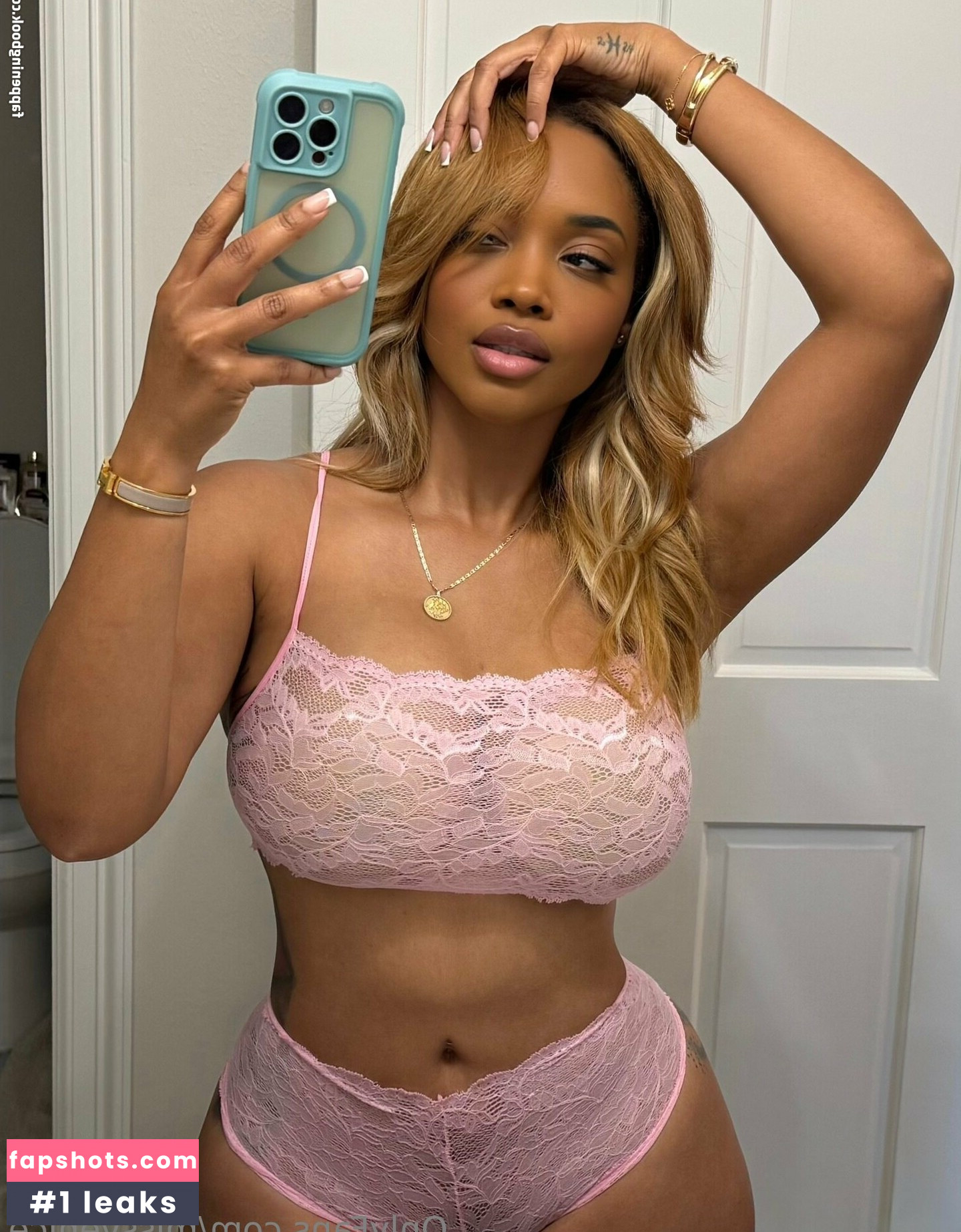 missvenice gallery photo #12