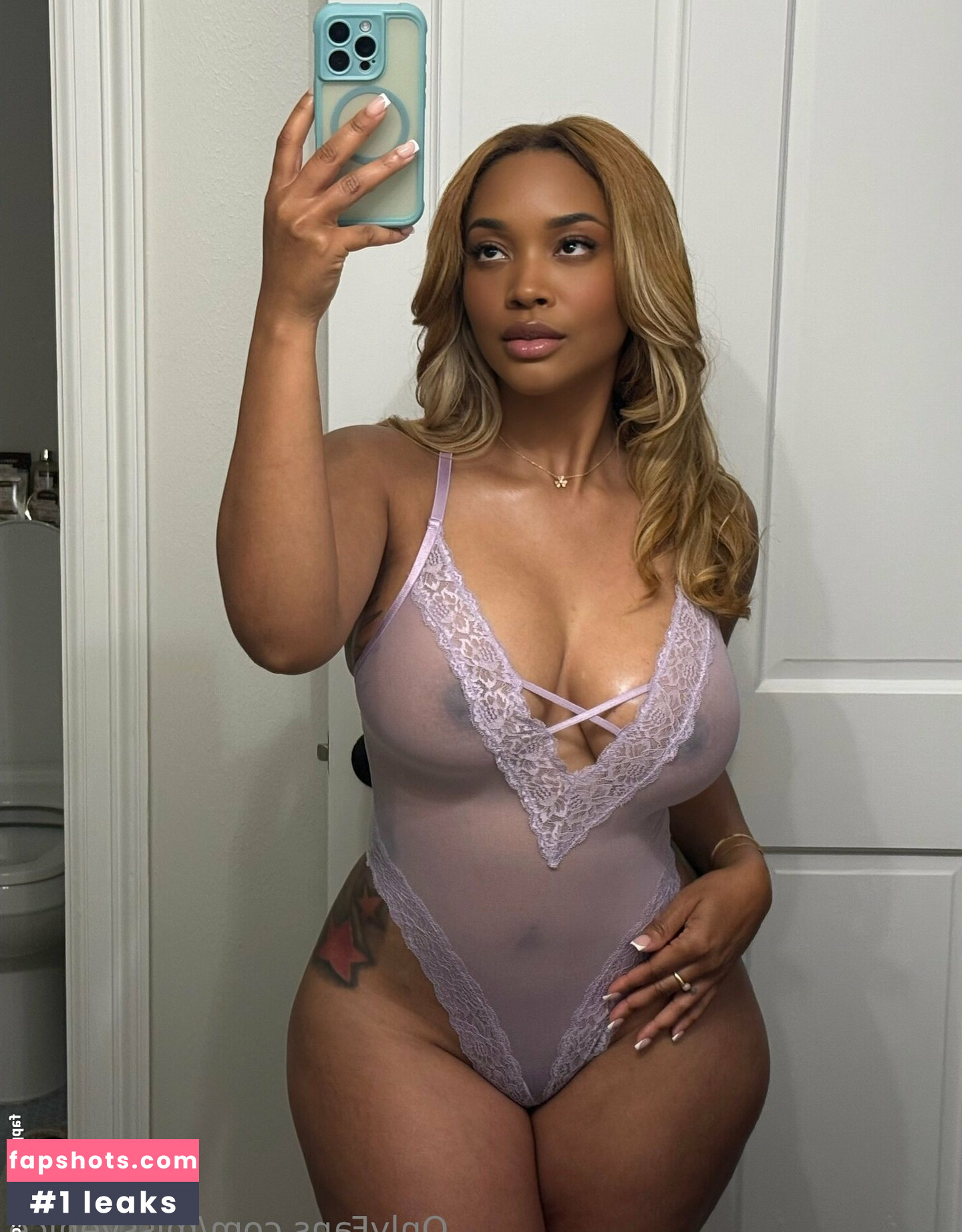 missvenice gallery photo #27