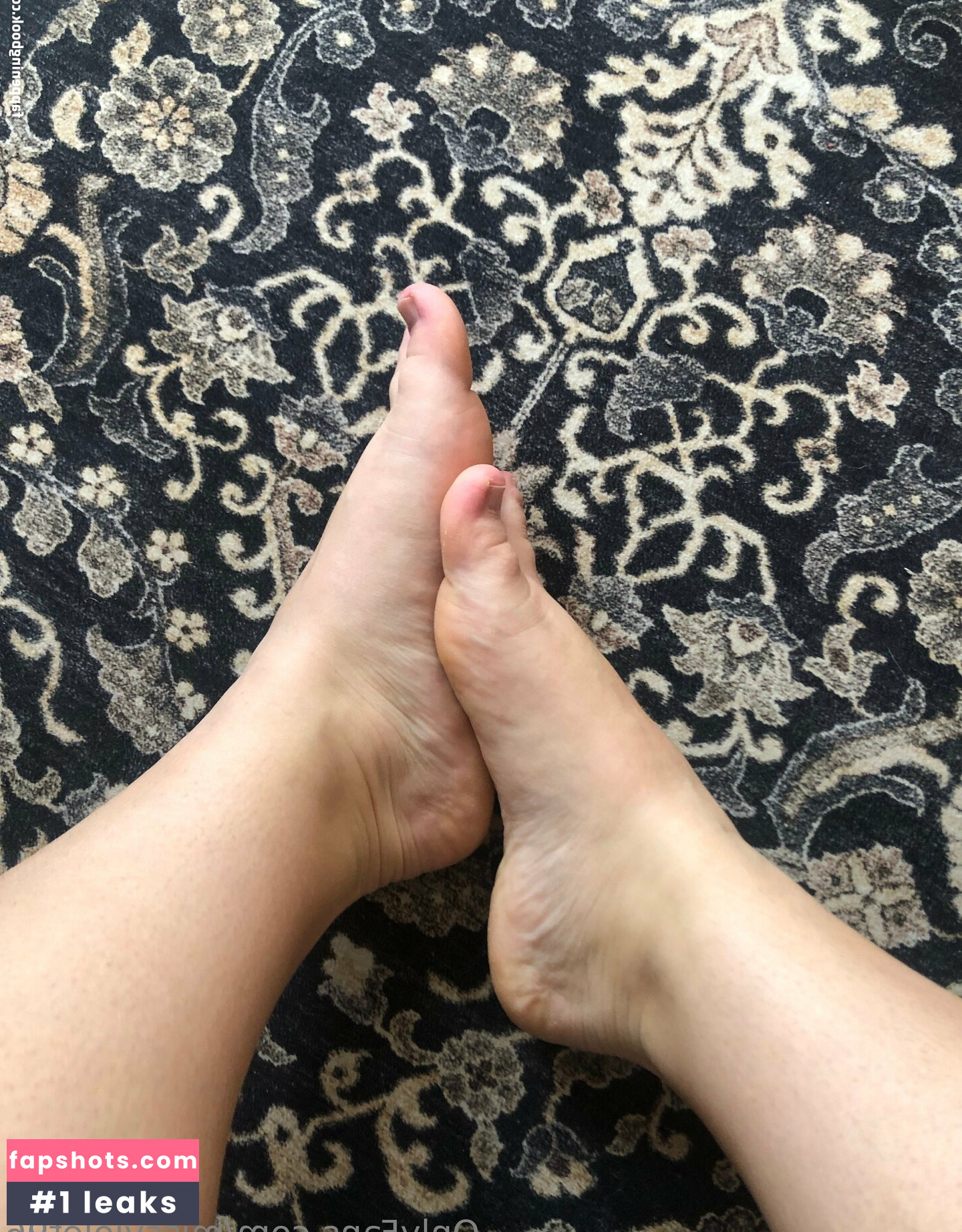 missviolet96 gallery photo #2