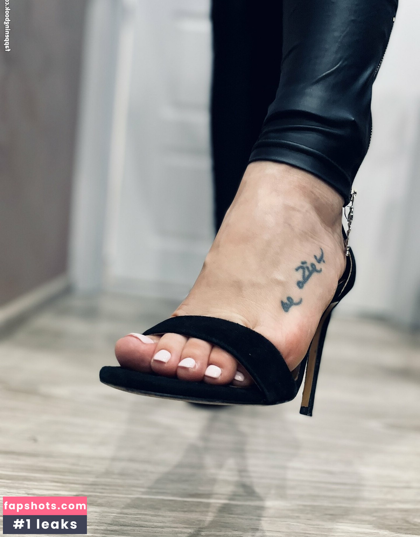 Mistress Anna gallery photo #7