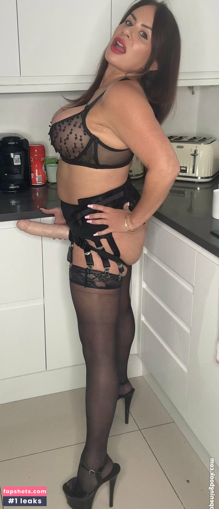 Mistress R'eal Nahé úniky fotek pouze od fanoušků #33 - Fapshots