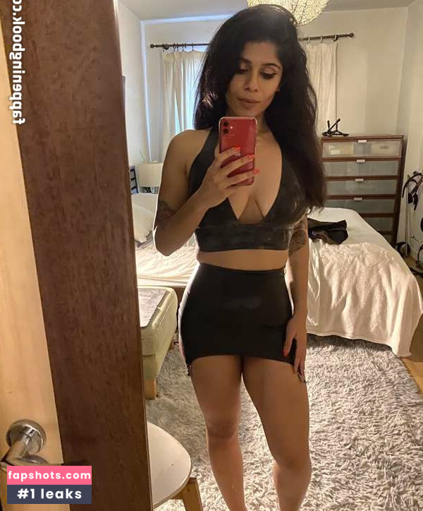 Mistress Sophia Sahara gallery photo #5