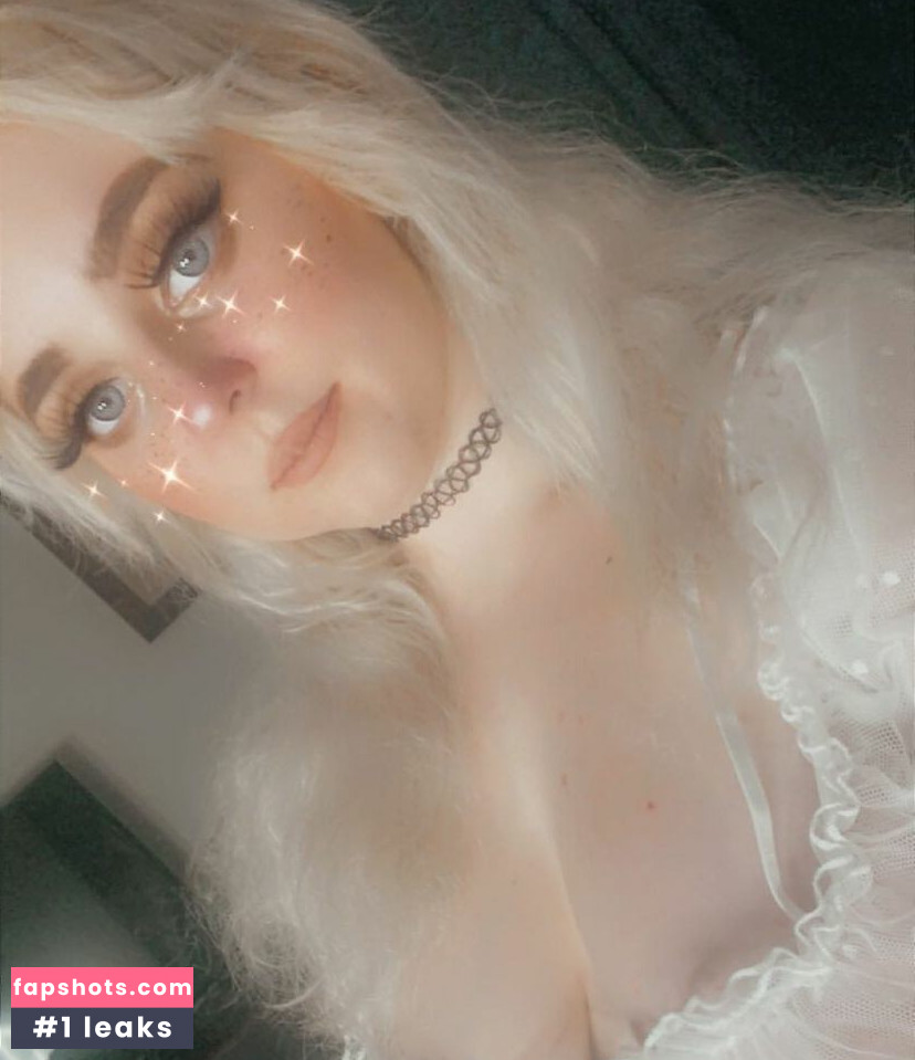 Mistress Trinity Faith gallery photo #15