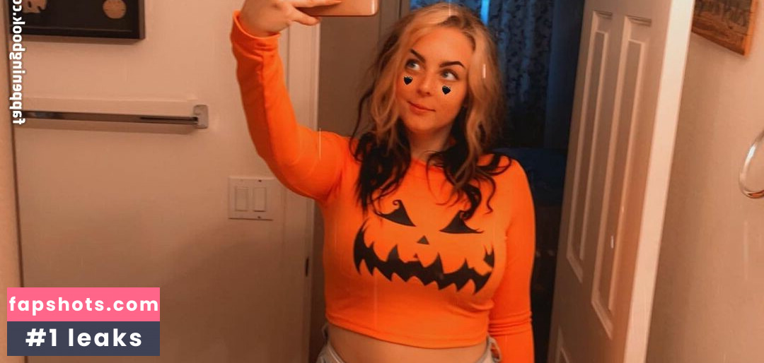 Mistress Trinity Faith gallery photo #4