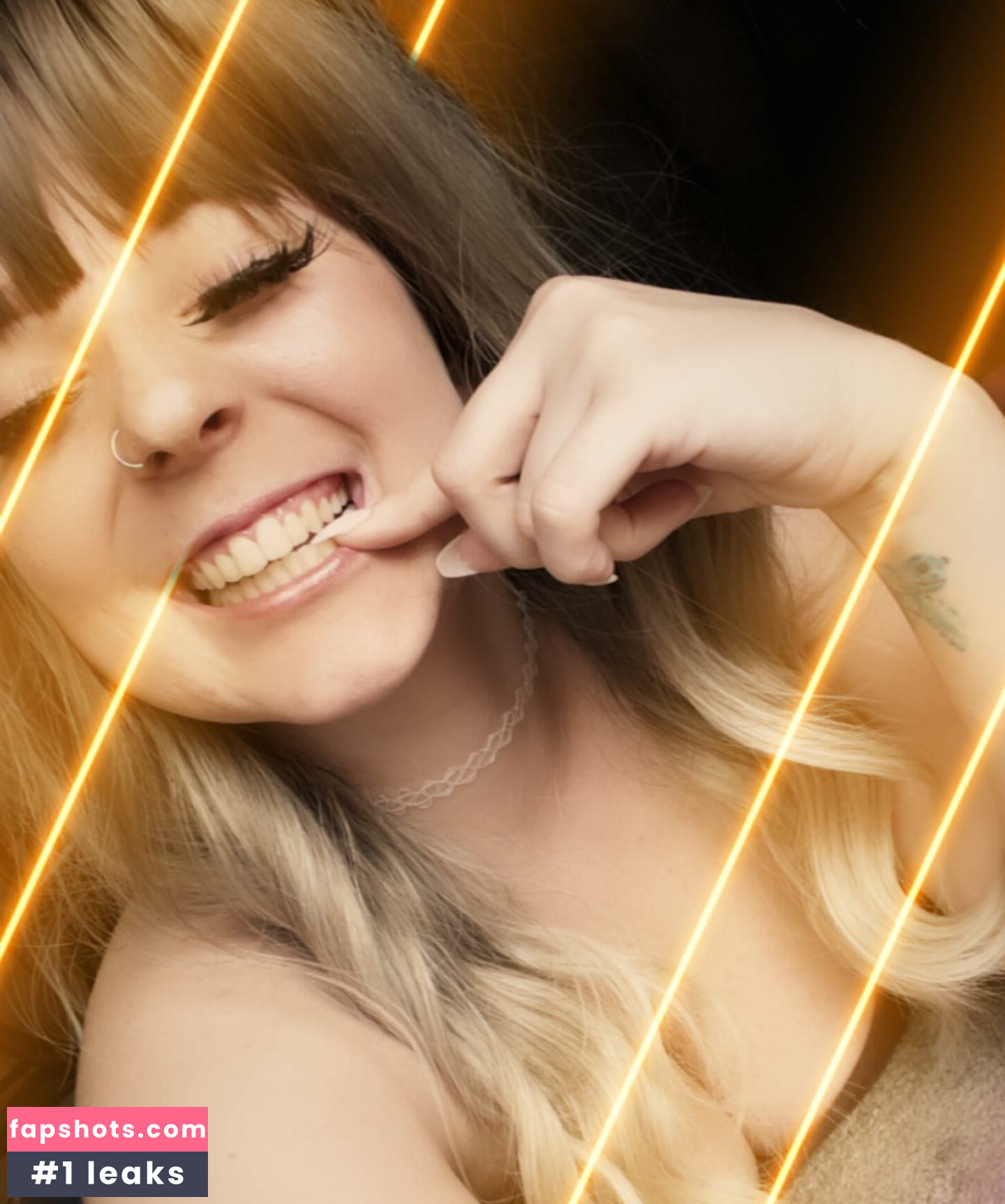 Mistress Trinity Faith gallery photo #10