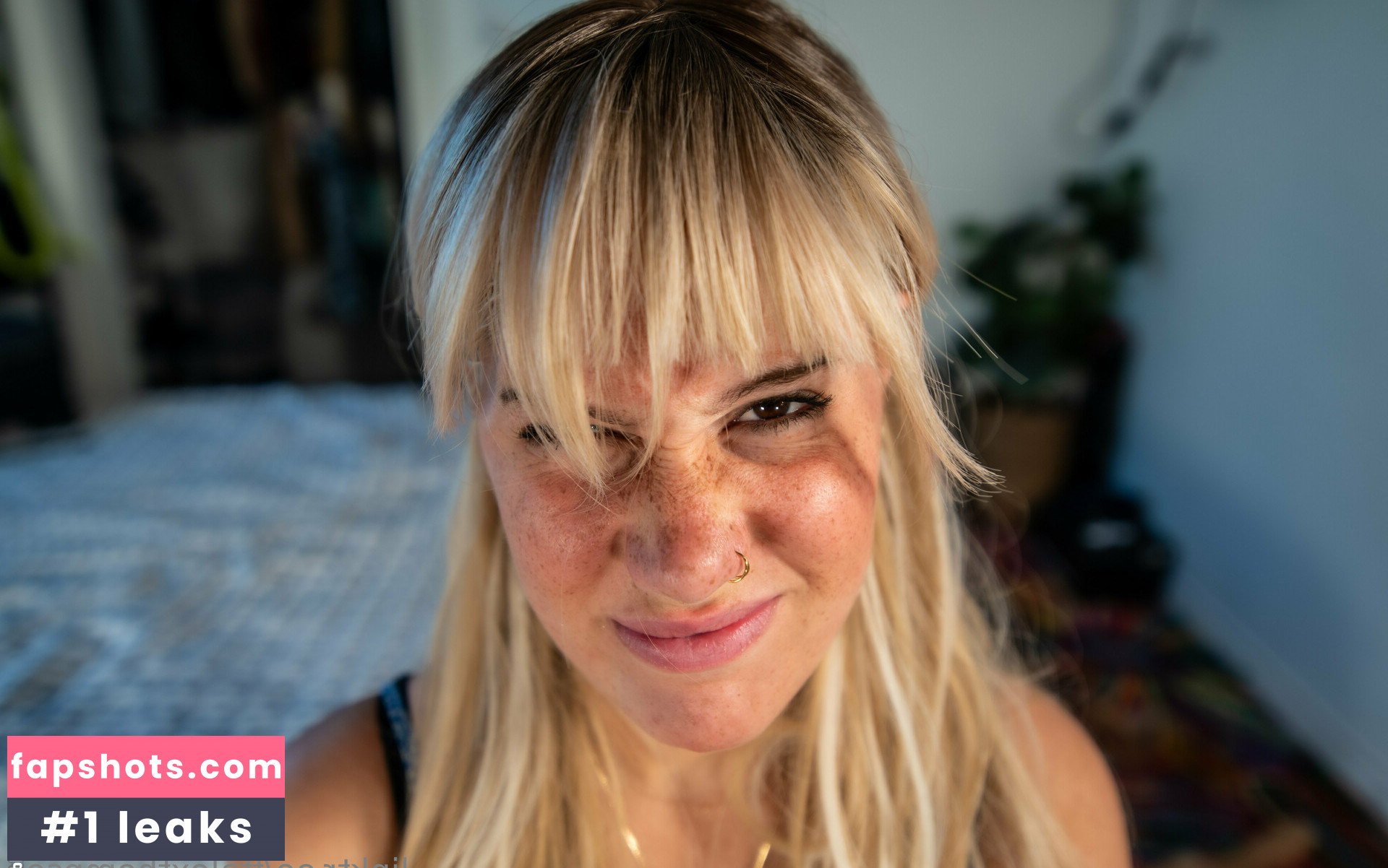 mistressalext nude babe gallery