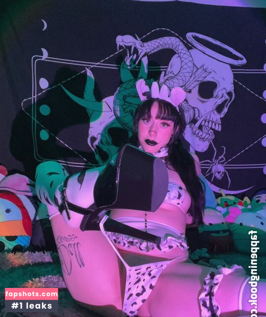 MistressGraves gallery photo #11