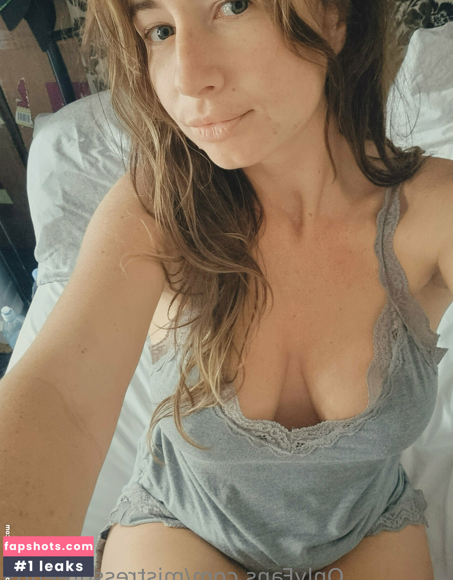 mistressgreen89 gallery photo #3