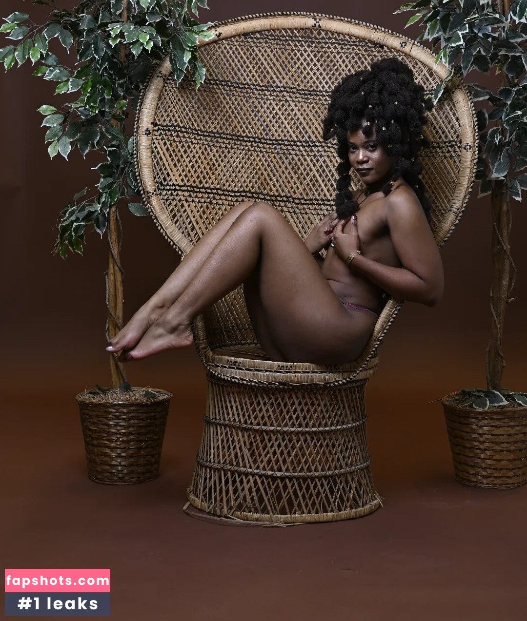 MistressJinx or Maxine Astarte Perdue gallery photo #6