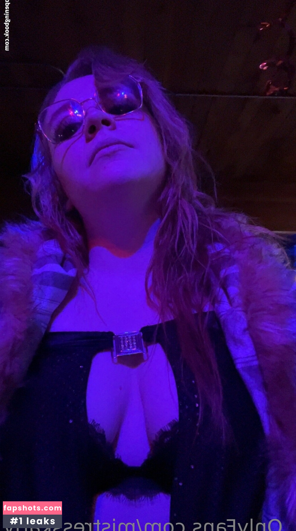 mistresskarly gallery photo #5