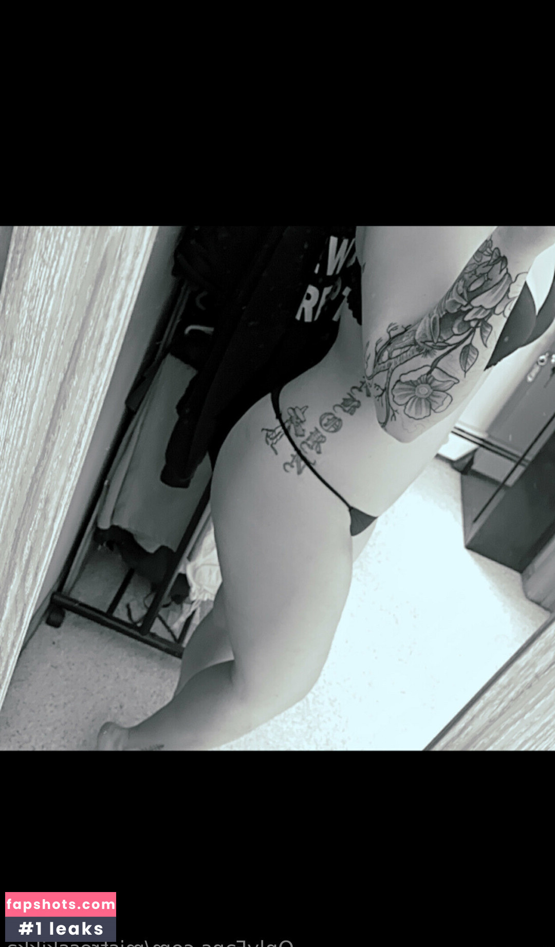 mistresskikka gallery photo #4