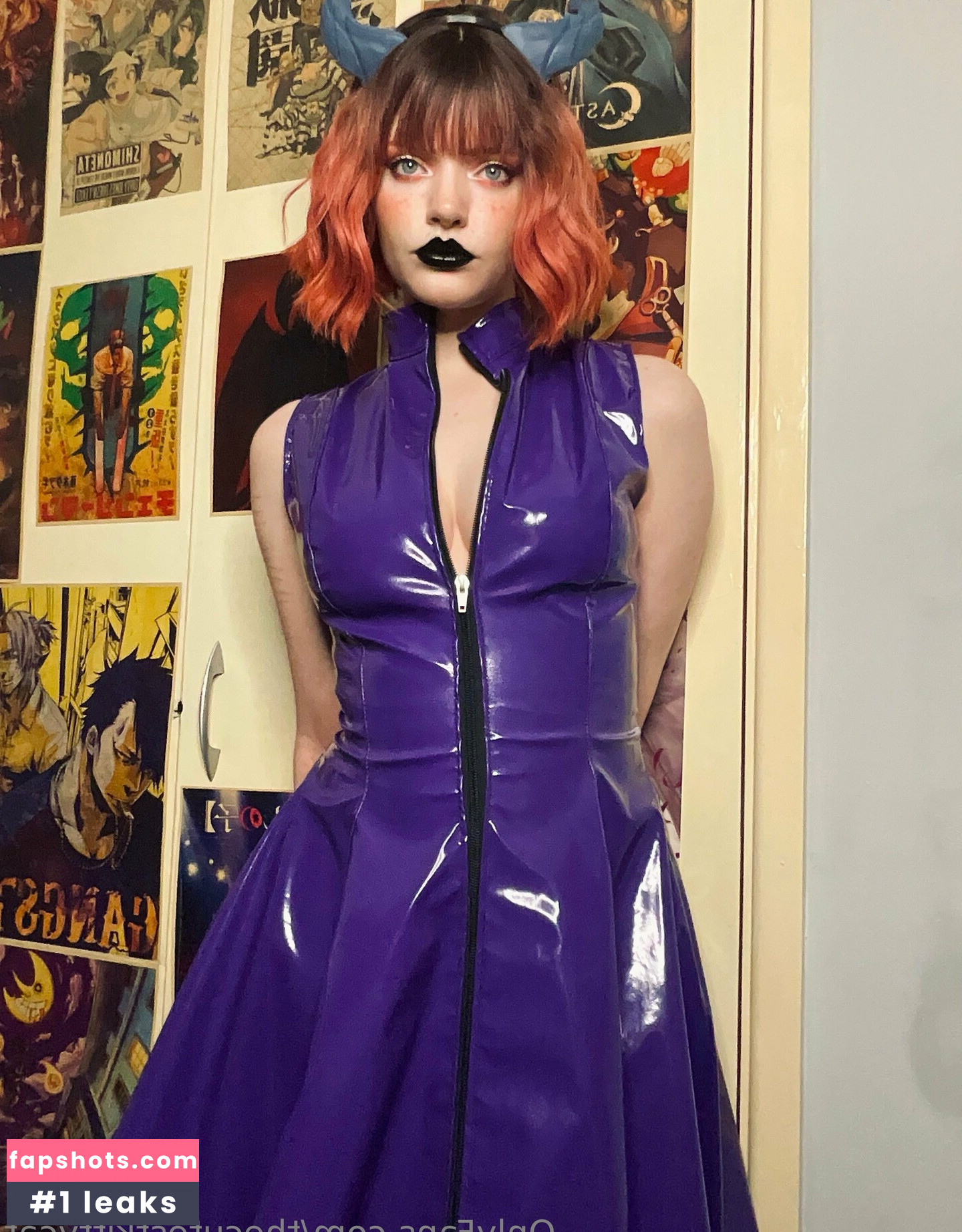 Misty Silver gallery photo #59