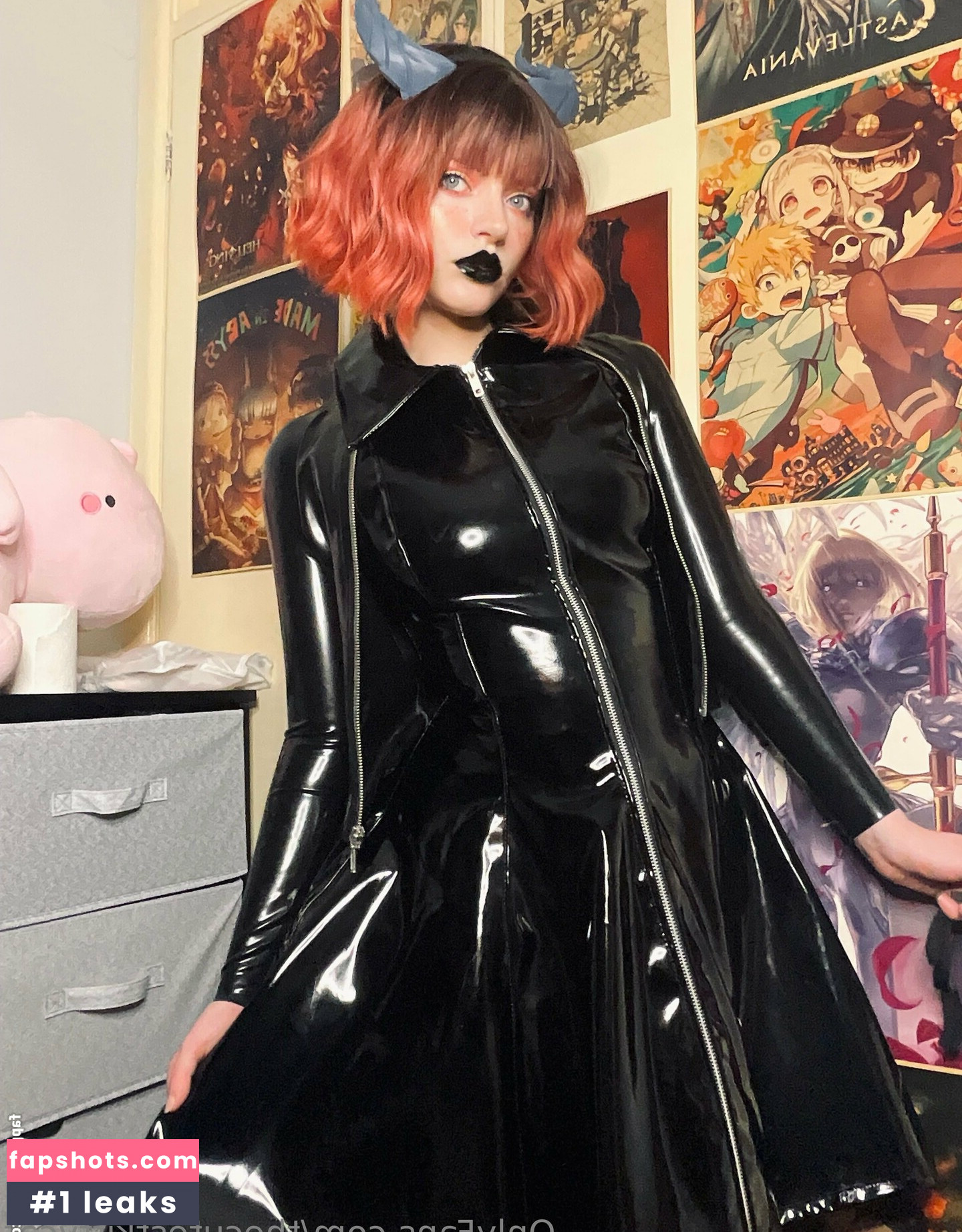 Misty Silver gallery photo #63