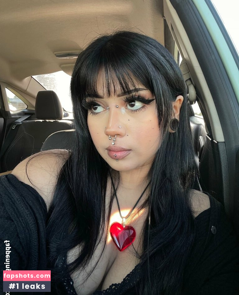 mitskisdaught3r gallery photo #4