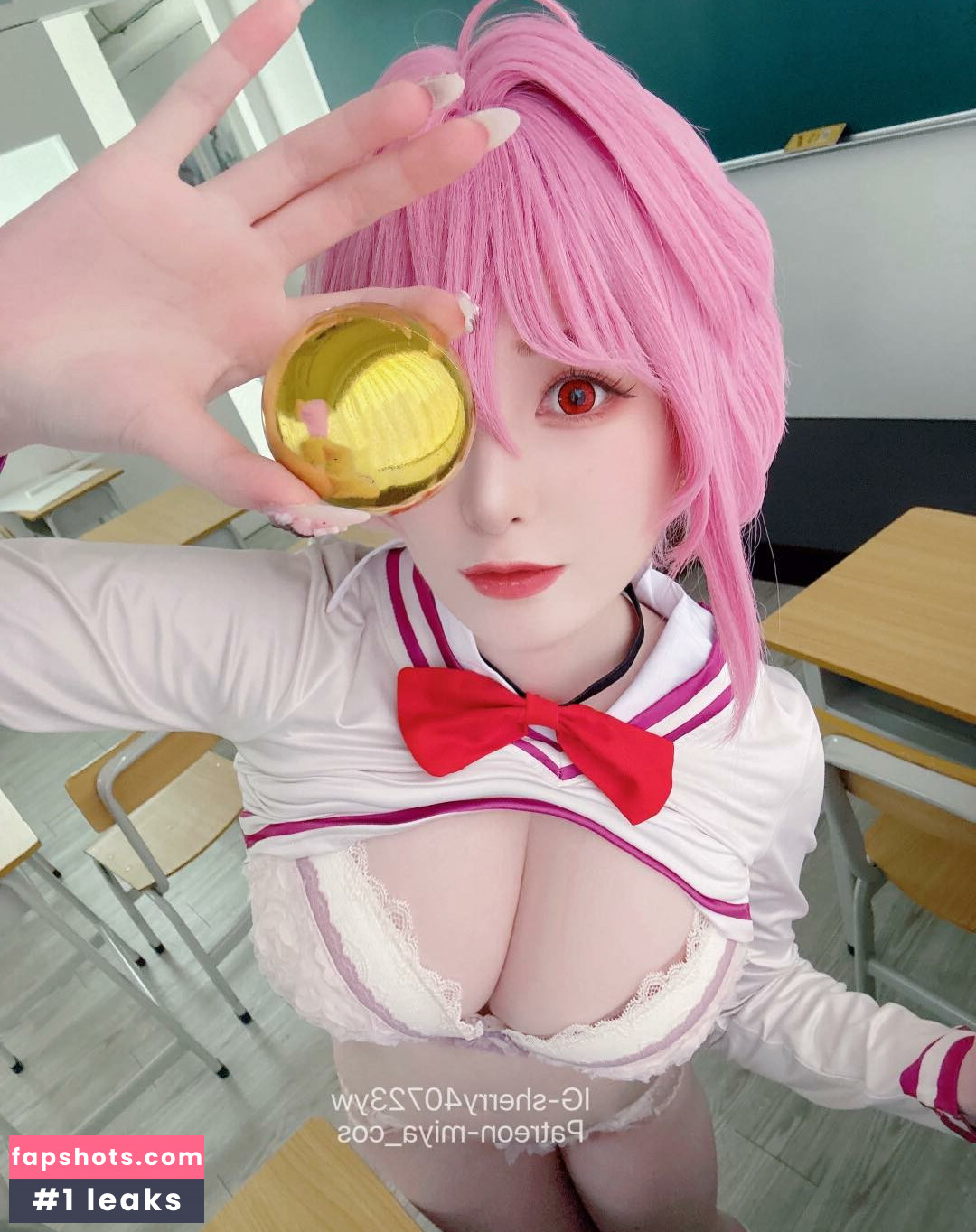 Miyana咪呀 gallery photo #7