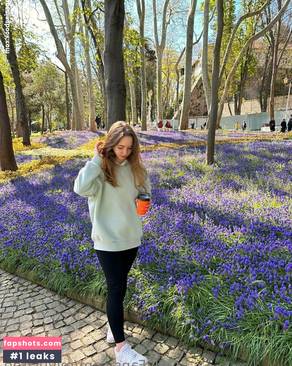 miyu_free gallery photo #31