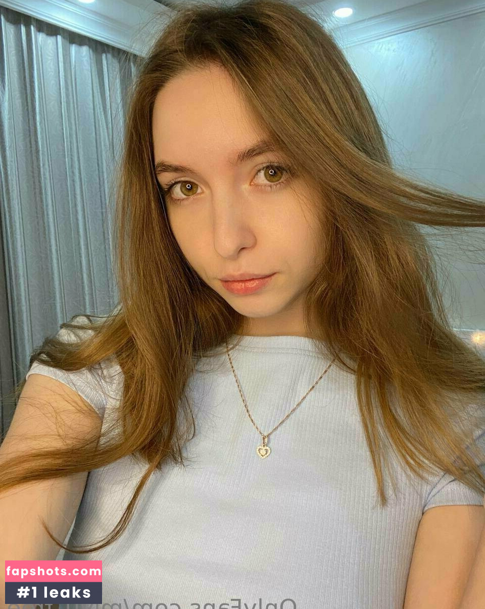 miyu_free gallery photo #32