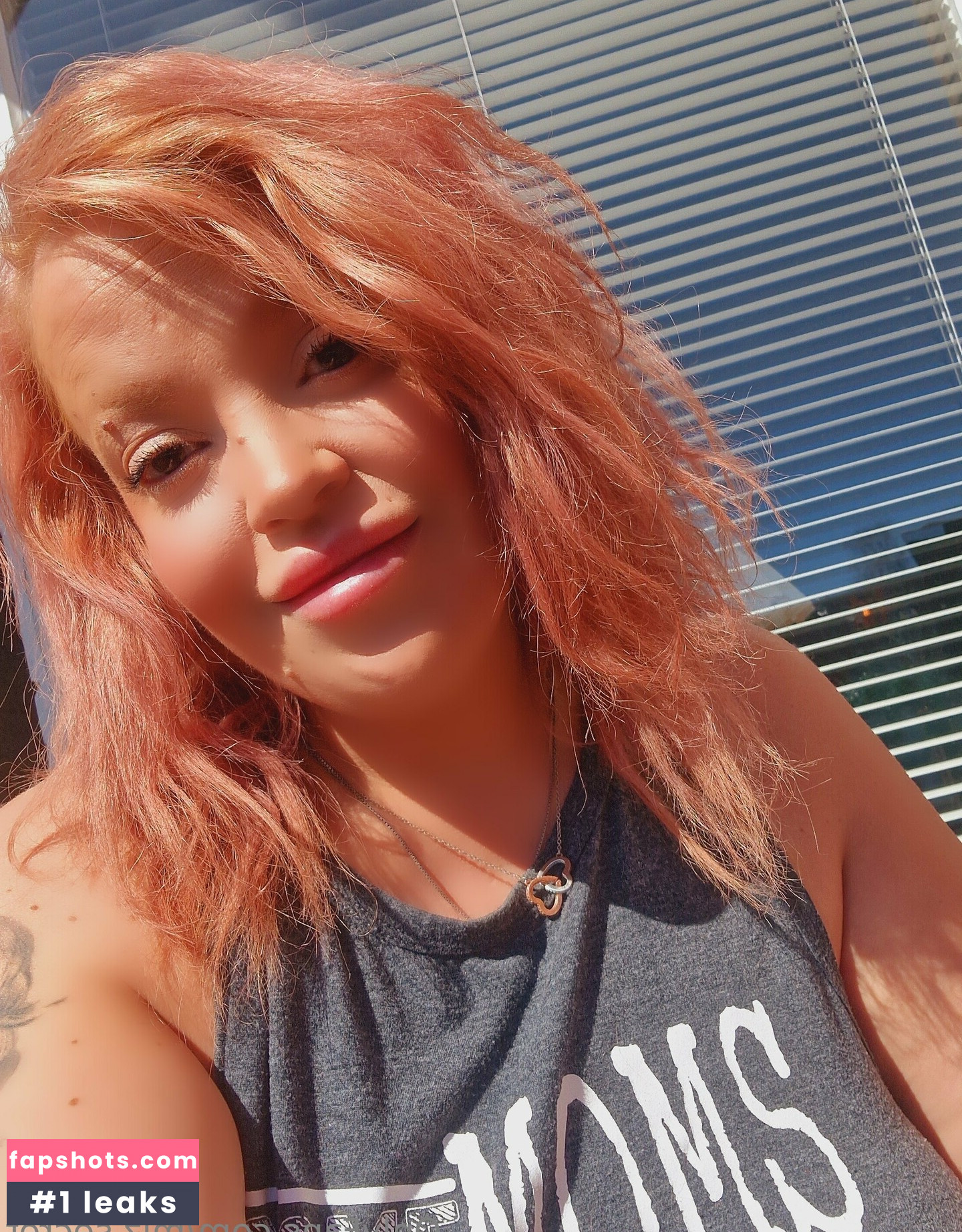 miz.secret gallery photo #2