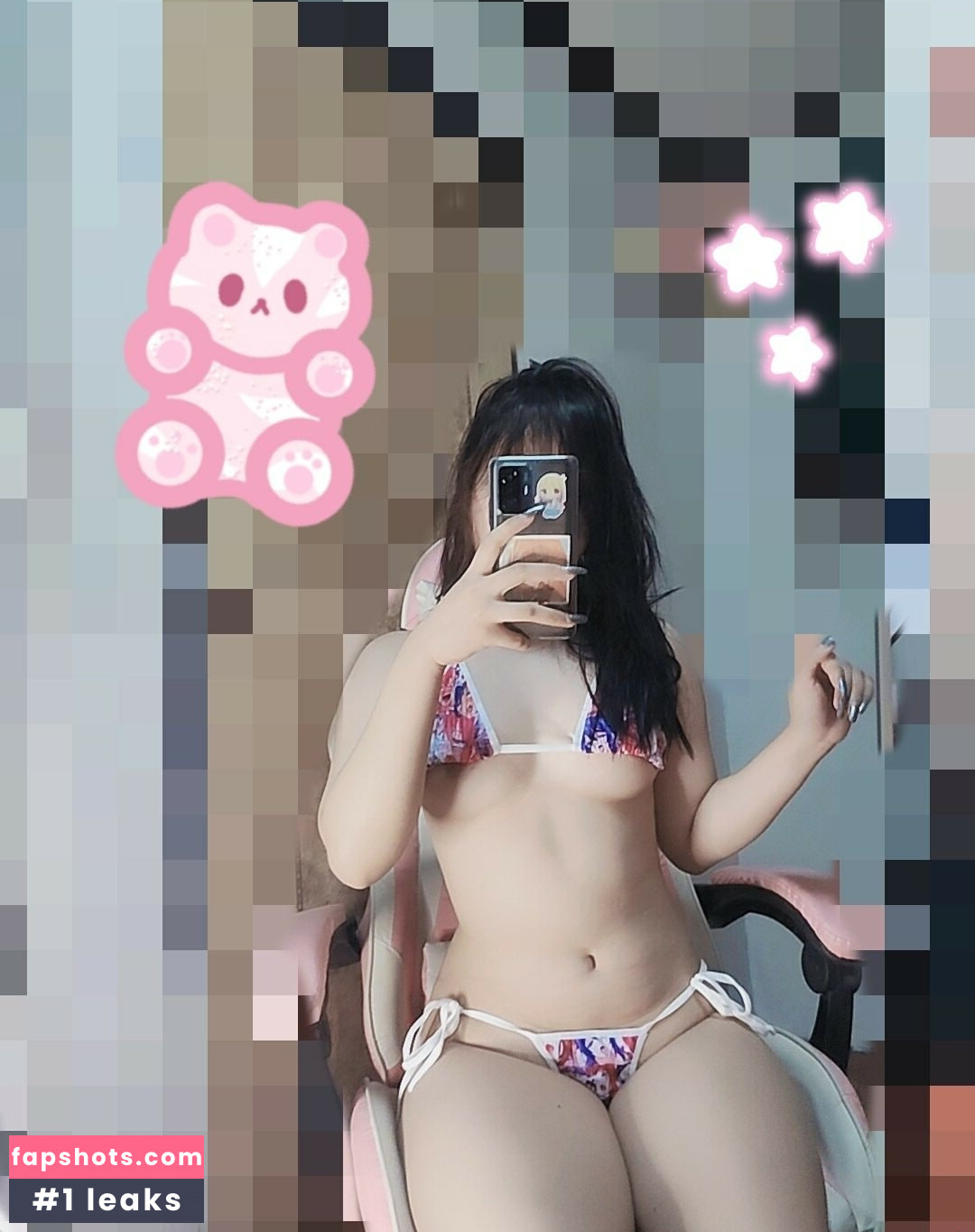 Mizaki Levi gallery photo #17