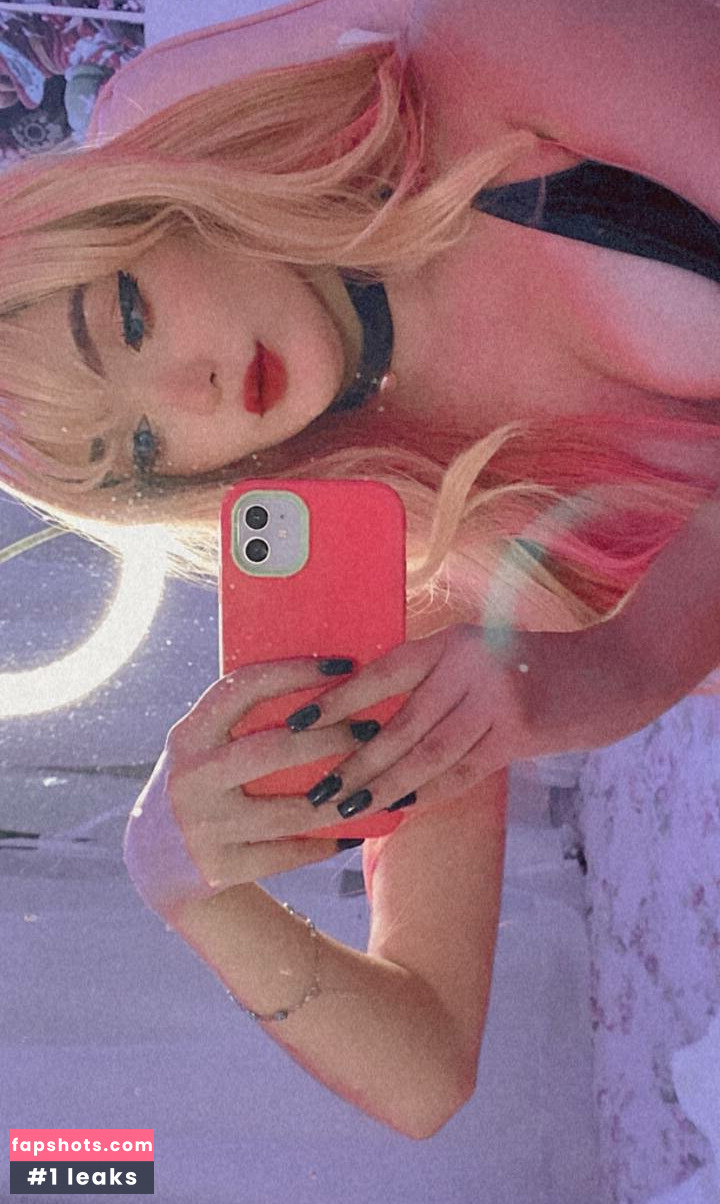 Mizuhart gallery photo #26