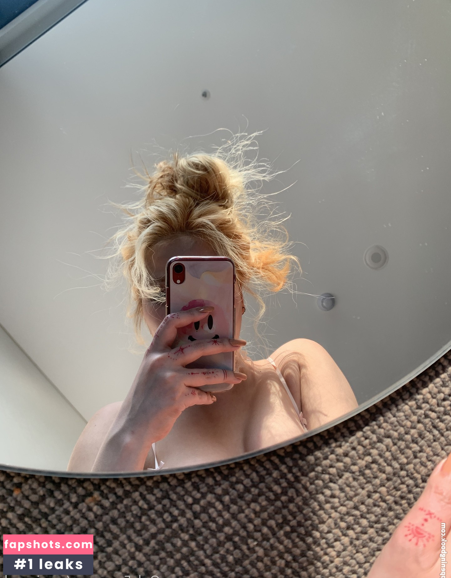 mmmovie_ Nahé úniky fotek pouze od fanoušků #14 - Fapshots