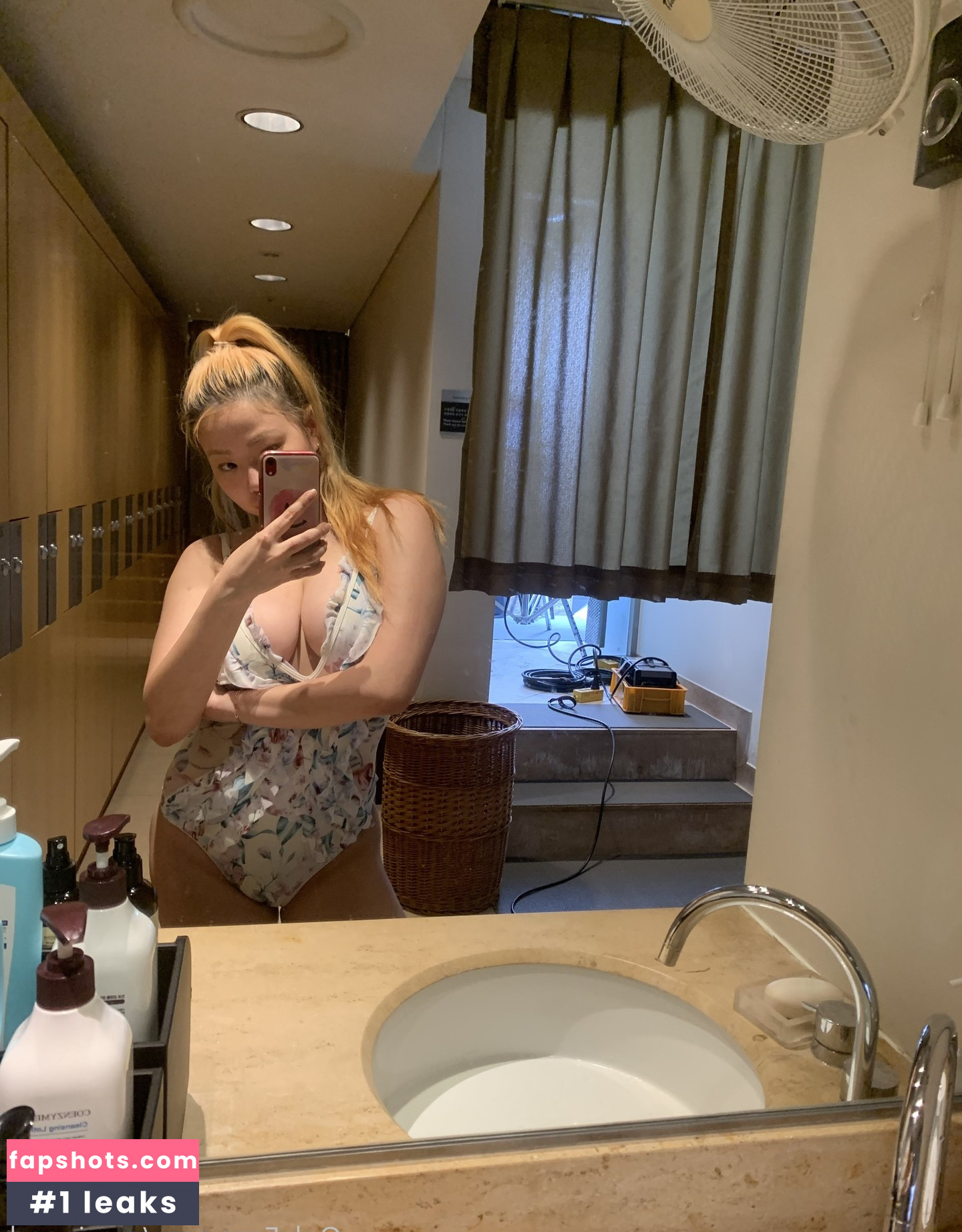 mmmovie_ Nahé úniky fotek pouze od fanoušků #17 - Fapshots