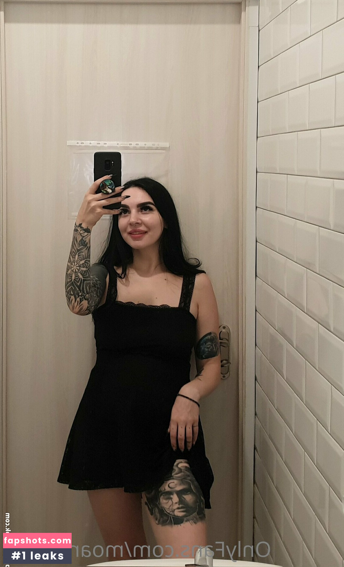 moanlouder gallery photo #23