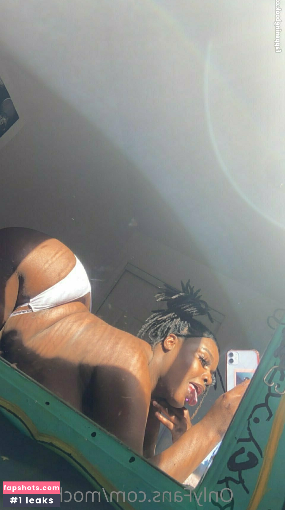 mochaa_xx gallery photo #17