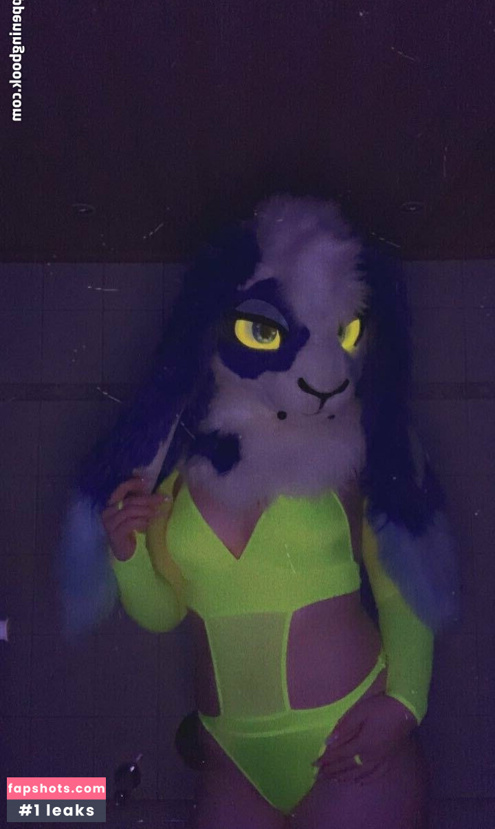 mochi_fluffbutt nude babe gallery