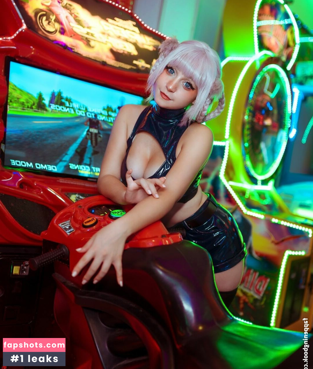 Mochichuu gallery photo #81